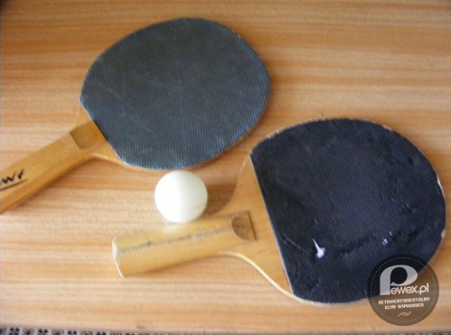 Ping Pong – Pamiętacie przerwy między lekcjami i zacięte pingpongowe boje? 