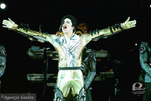 Koncert Michaela Jacksona w Polsce – 20 września w Warszawie, na Bemowie odbył się koncert króla muzyki pop Michaela Jacksona w ramach trasy koncertowej HIStory. Na żywo oglądało go 120 000 widzów. 