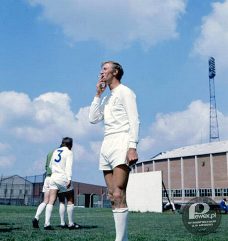 Jack Charlton i dymek podczas treningu Leeds United – Sierpień 1970 rok. 