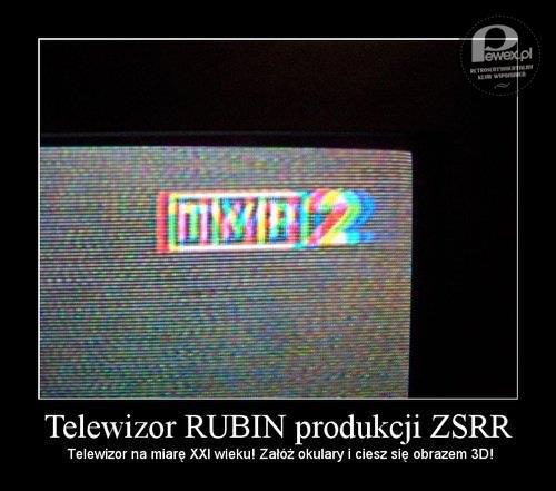 Telewizor Rubin produkcji ZSRR wyprzedzał swoją epokę – Nic tylko założyć okulary 3D i cieszyć się obrazem! 
