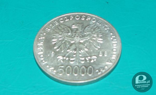 Jeden z najwyższych nominałów na monetach z PRL – Kto jest z drugiej strony? (i nie jest to Lenin) 
