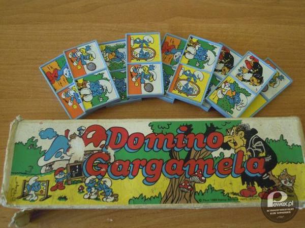 Domino Gargamela – Pamięta, że namiętnie grało się podczas okienek pomiędzy lekcjami. 