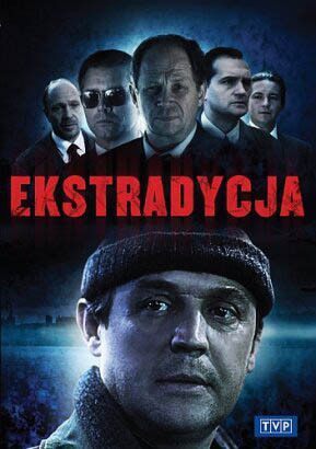 EKSTRADYCJA – Serial składał się z trzech części, w których główną rolę odgrywał Olgierd Halski popularny &quot;Olo&quot; (Marek Kondrat). W każdej z części &quot;Olo&quot; tropił niebezpiecznych przestępców i dodatkowo musiał walczyć z &quot;przeciekami&quot; w policji 