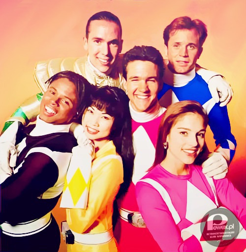 Power Rangers – Serial telewizyjny dla dzieci i młodzieży oparty na japońskich serialach Super Sentai z gatunku Tokusatsu, stworzony przez Haima Sabana. Pierwszy sezon wystartował 28 sierpnia 1993 roku, w amerykańskiej telewizji Fox Kids. Po jego sukcesie co roku pojawiały się kolejne serie, produkowane niezmiennie przez Saban Entertainment. 