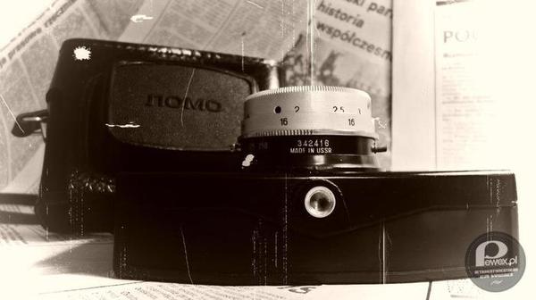 Aparat fotograficzny SMENA – Canon lat 70. 