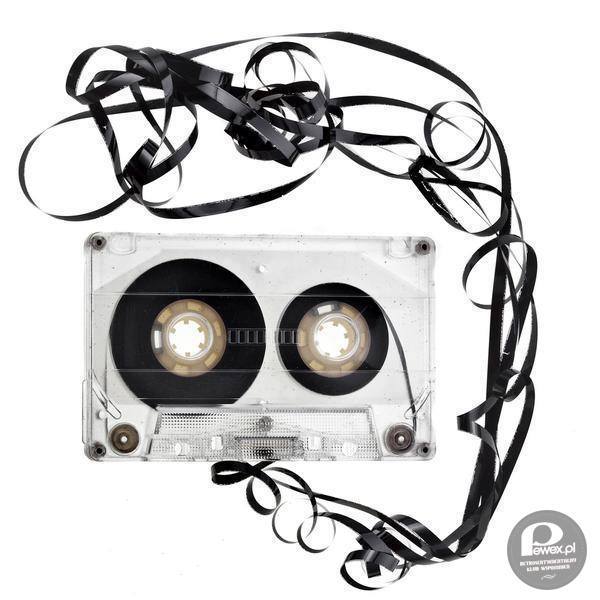 Wciągnięta kaseta magnetofonowa – Pamiętacie, jaki to był dramat? 